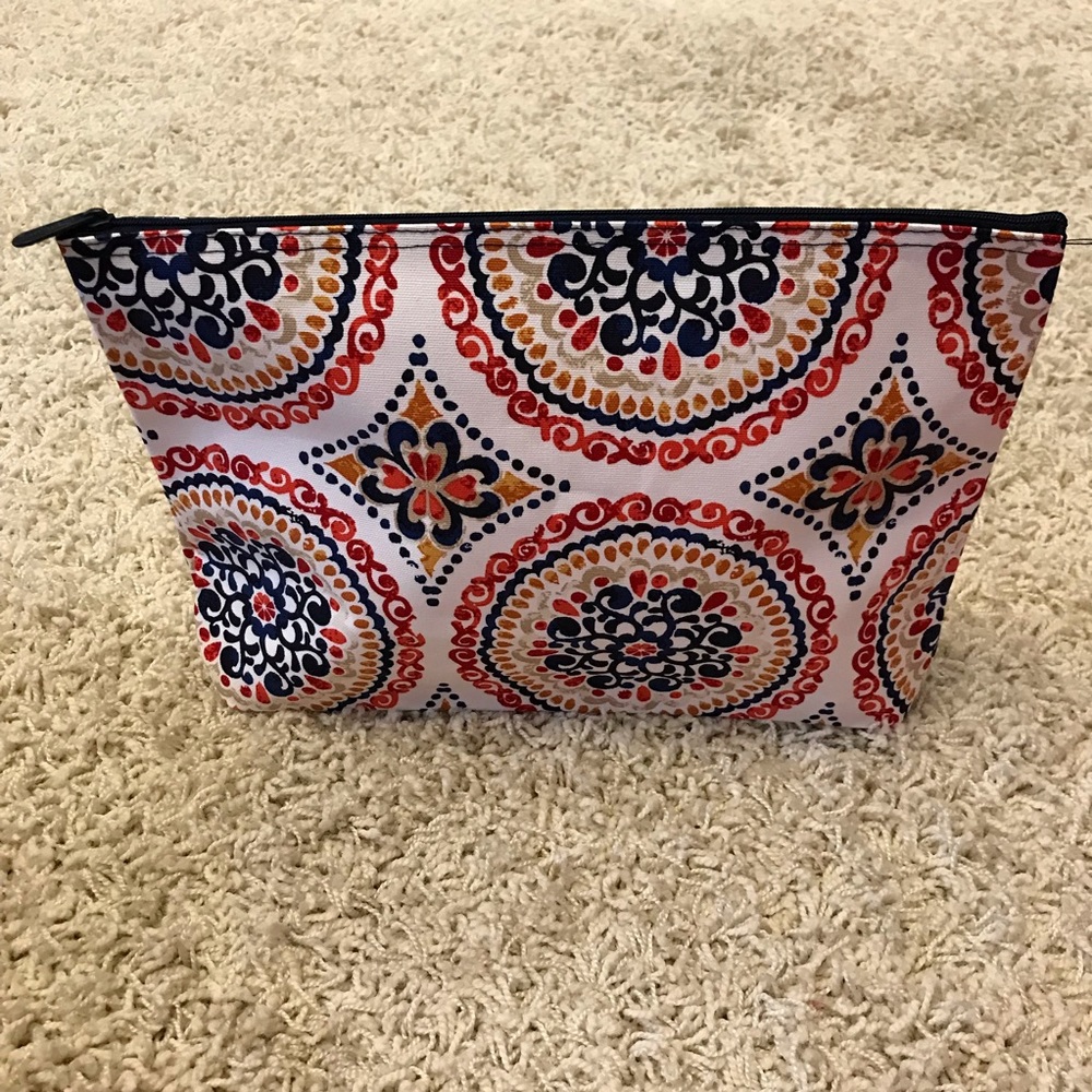 Thirty-One Zipper Pouch RETIRED